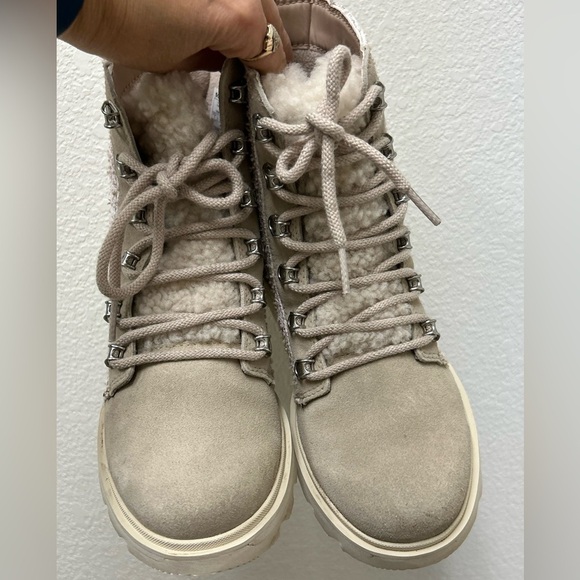 SOREL Lennox Lace cozy rain boots waterproof suede w/shearling tongue.Sz-7. D - Picture 10 of 16